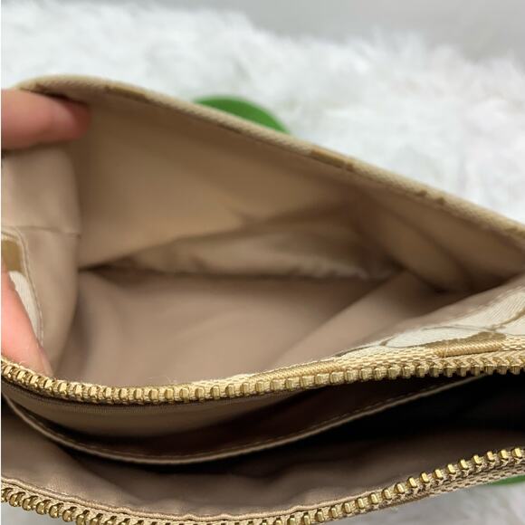 COACH Poppy Canvas Signature Crossbody - Picture 9 of 13